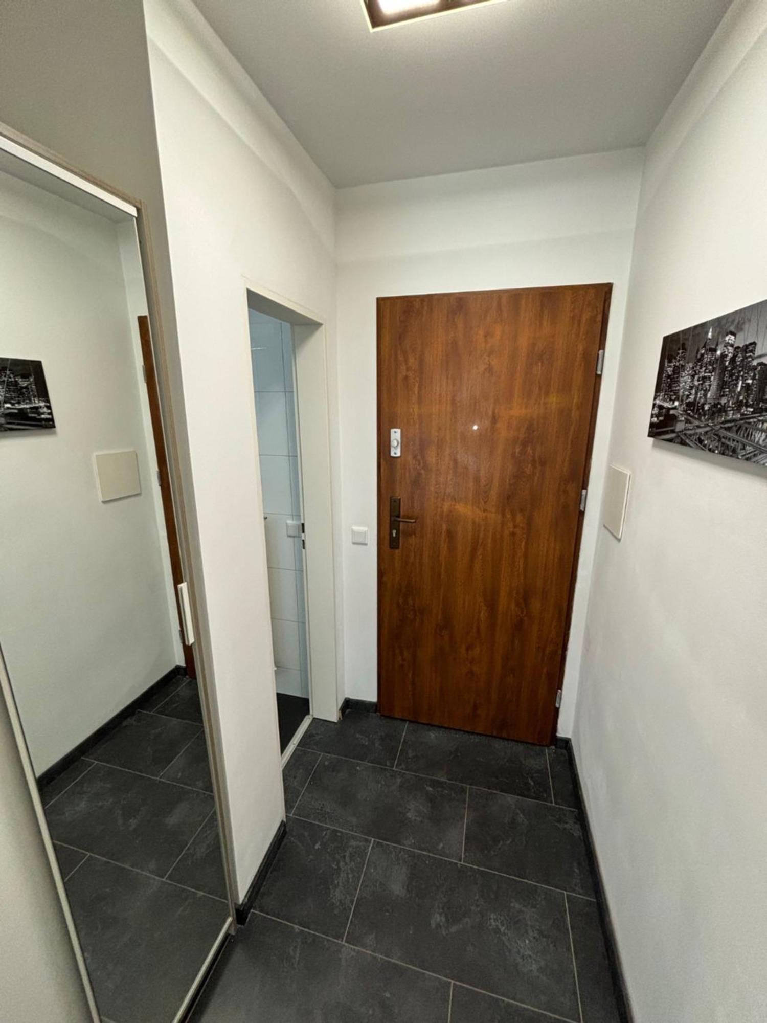 Exklusive Moderne Wohnung Giessen Stadtnaehe Mit Balkon Annerod Exterior foto